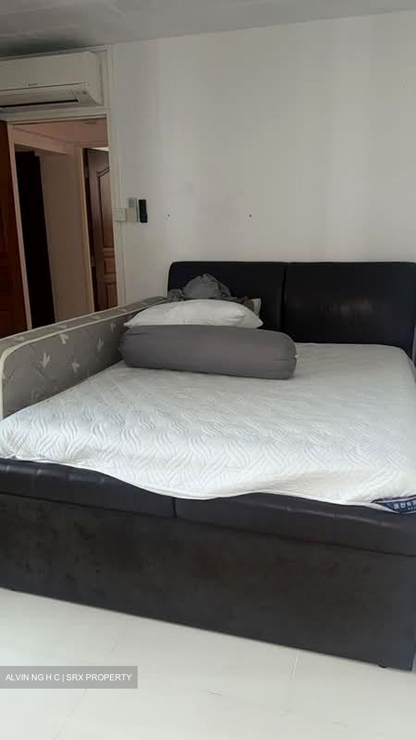 Blk 246 Compassvale Haven (Sengkang), HDB 5 Rooms #559559781